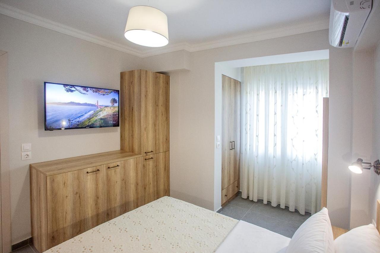 Ferienwohnung Natalia Peramos Néa Péramos Exterior foto